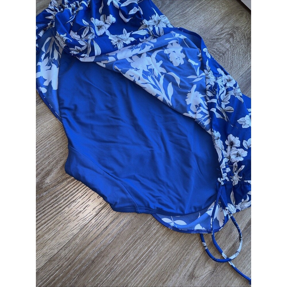 Cacique swim women blue white black floral swim skirt swimsuit bottom 26 New - Picture 9 of 9